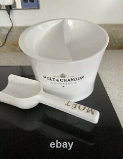Moet & Chandon Champagne Summer Bbq Ice Bucket & Flutes Set