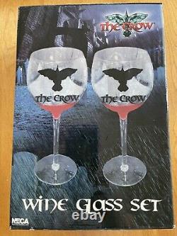 The Crow set of 2 Wine Glasses Neca