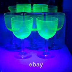 Uranium Wine Champagne Glass 5 Set Green Vintage Vaseline Drinkware Glowing 4 in