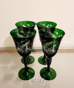 Williams Sonoma Christmas Pinecone Cut Wine Glasses Green Set of 4